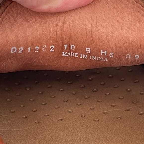 Cole Haan size 10 cognac leather loafers - Picture 2 of 7